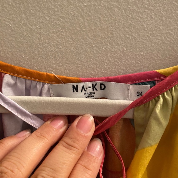 NA-KD Multi Colored Print Dress - Picture 6 of 6